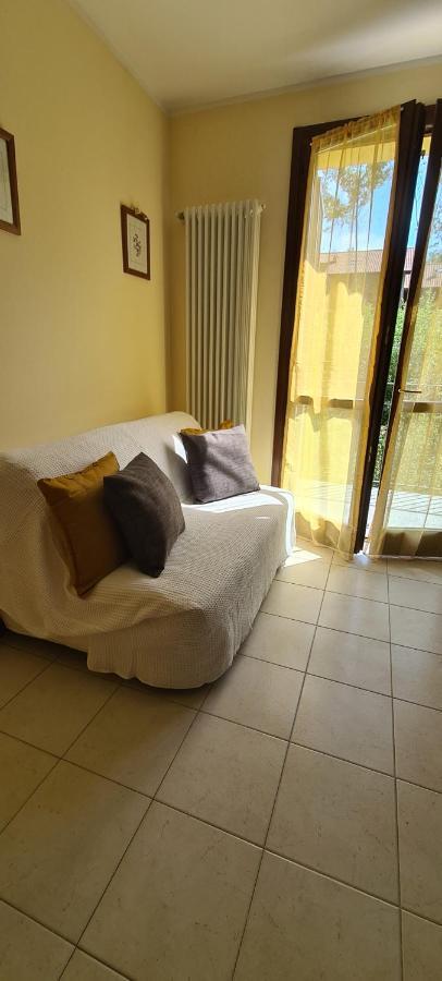 Casa Mirella - Appartamento Zona Bellagio Magreglio Extérieur photo