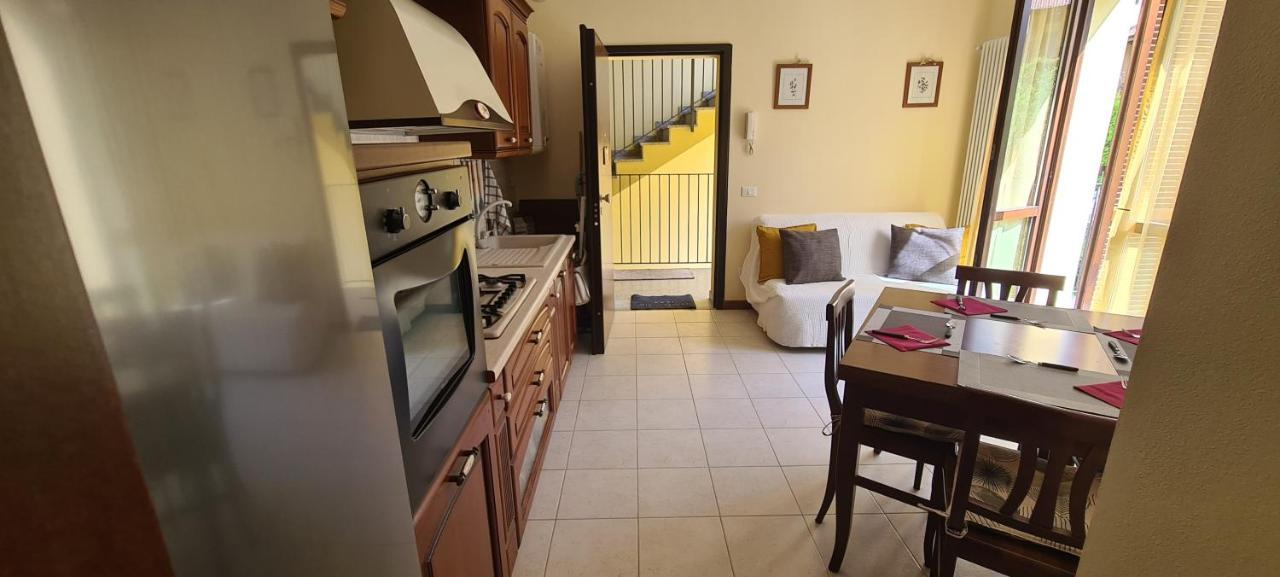 Casa Mirella - Appartamento Zona Bellagio Magreglio Extérieur photo
