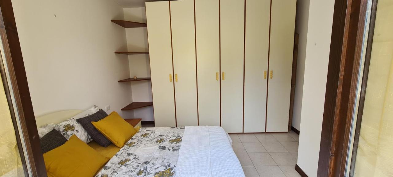 Casa Mirella - Appartamento Zona Bellagio Magreglio Extérieur photo