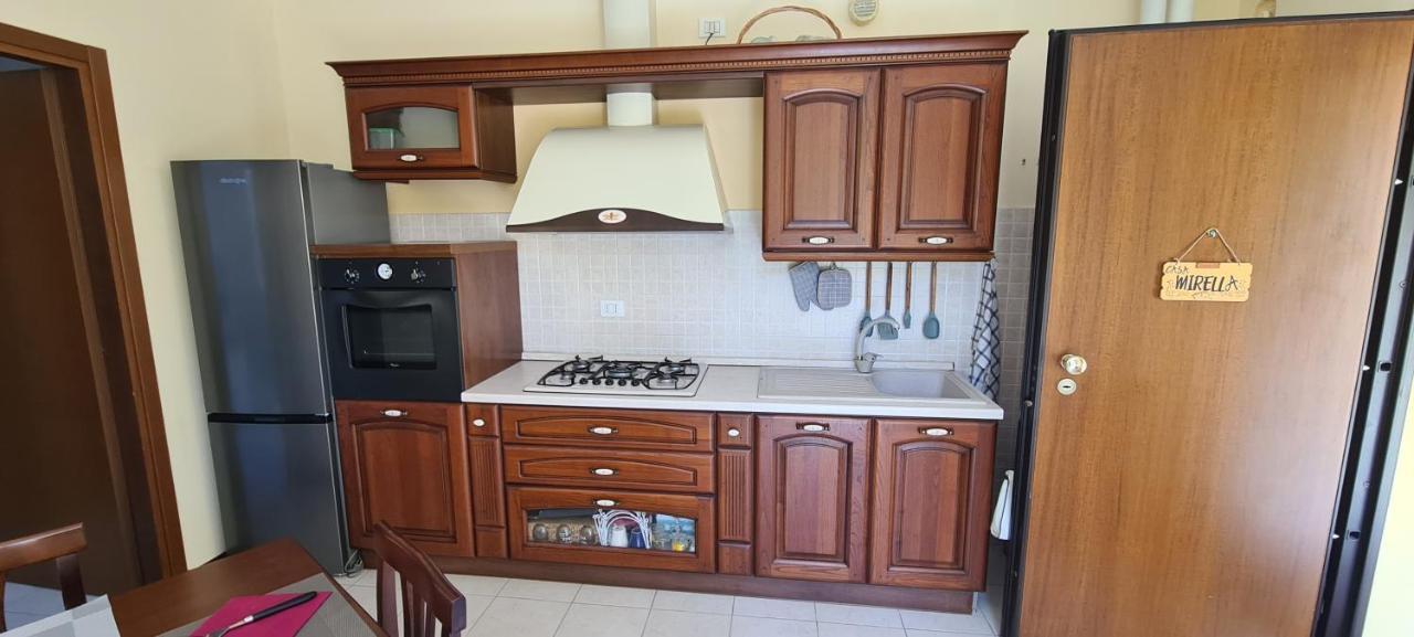 Casa Mirella - Appartamento Zona Bellagio Magreglio Extérieur photo