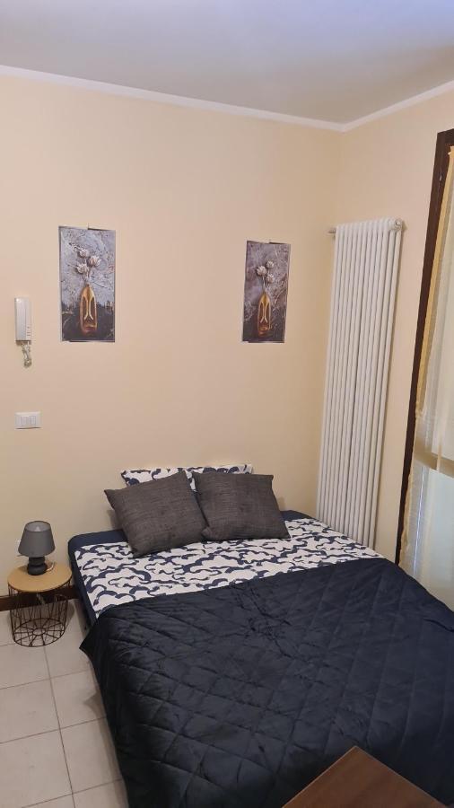 Casa Mirella - Appartamento Zona Bellagio Magreglio Extérieur photo