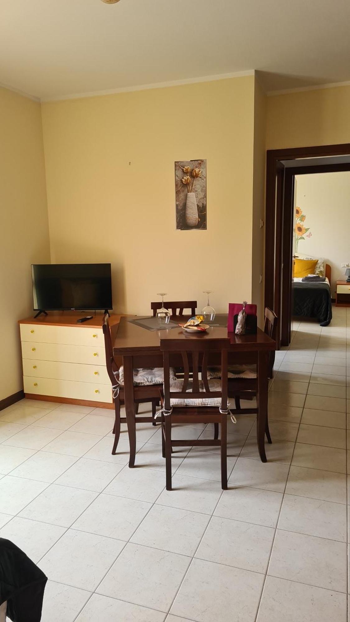 Casa Mirella - Appartamento Zona Bellagio Magreglio Extérieur photo